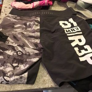 Reebok Shorts Men’s 34